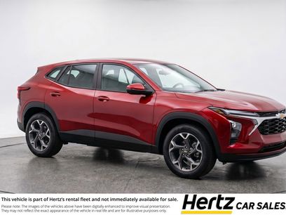 Used 2025 Chevrolet Trax LT