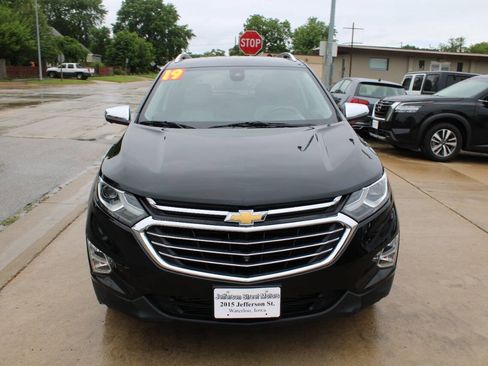 Used 2019 Chevrolet Equinox Premier FWD image 3