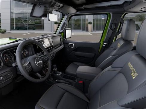 New 2025 Jeep Wrangler Unlimited Rubicon 392 image 22