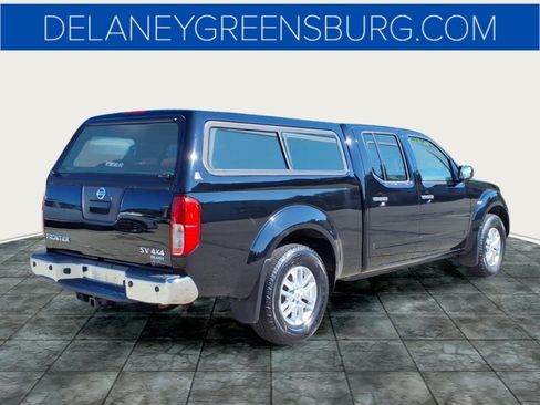 Used 2015 Nissan Frontier SV w/ SV Value Truck Package AWD/4WD image 3