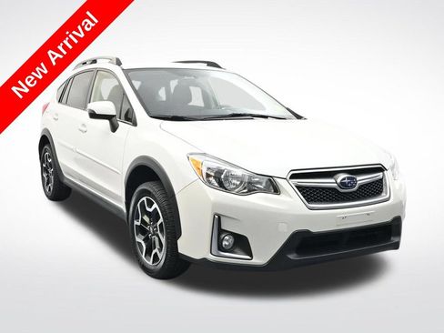 Used 2017 Subaru Crosstrek 2.0i Limited w/ Popular Package #2 AWD/4WD image 1