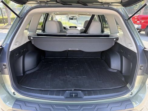 Used 2020 Subaru Forester Premium w/ Popular Package #1 AWD/4WD image 18