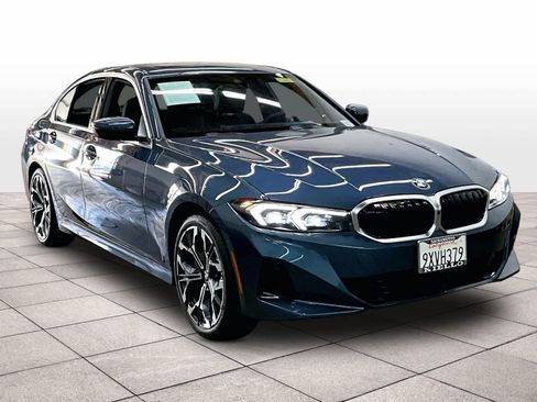Used 2026 BMW 330i Sedan w/ Convenience Package RWD image 2