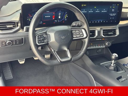 Used 2025 Ford Mustang GT Premium RWD image 12