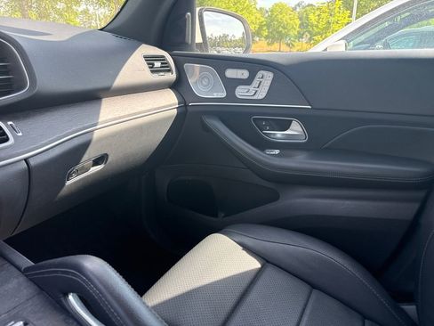 Used 2022 Mercedes-Benz GLE 350 4MATIC w/ 3rd Row Seat Package image 32