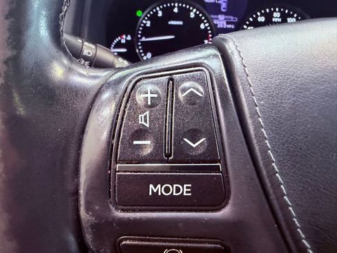 Used 2014 Lexus LS 460 L image 21