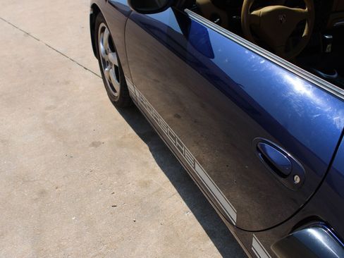 Used 2003 Porsche Boxster RWD image 39