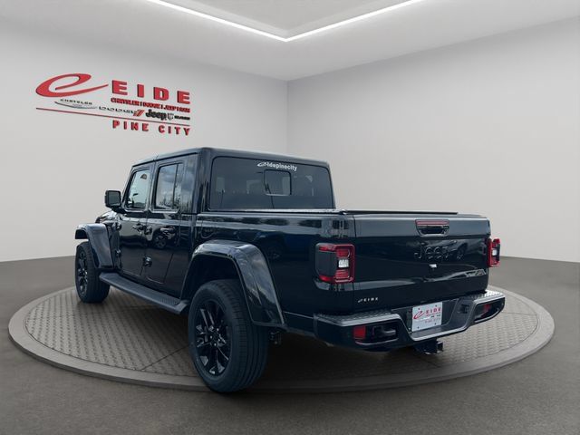 Used 2021 Jeep Gladiator Overland AWD/4WD image 7