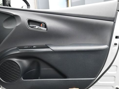 Used 2016 Toyota Prius Three Touring image 24