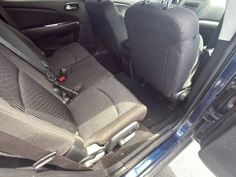 Used 2017 Dodge Journey SE FWD image 14