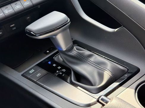 New 2026 Hyundai Elantra Sport image 22