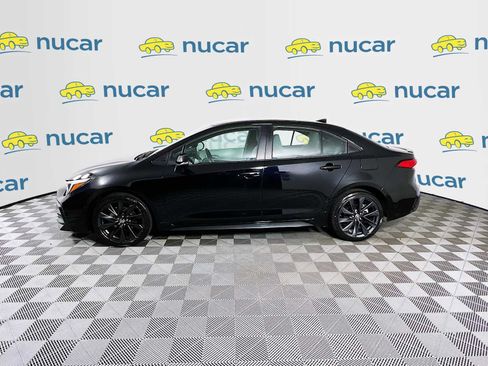 Used 2024 Toyota Corolla SE image 4