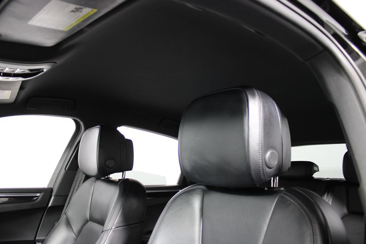 Used 2022 Porsche Macan AWD/4WD image 15