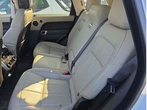 Used 2019 Land Rover Range Rover Sport HSE image 5