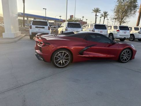 Used 2023 Chevrolet Corvette Stingray Premium Conv w/ Z51 Performance Package RWD image 4
