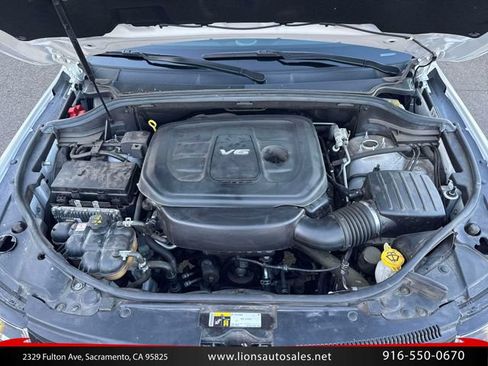 Used 2019 Jeep Grand Cherokee Laredo w/ Laredo X Package RWD image 12