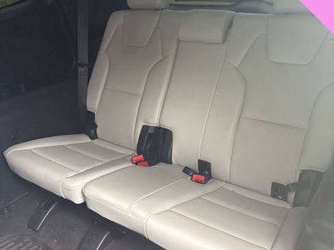 Used 2024 Kia Telluride S w/ S Sunroof Package FWD image 18