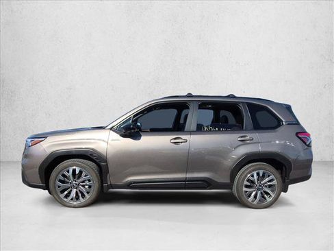 Used 2025 Subaru Forester Touring w/ Touring Package AWD/4WD image 8