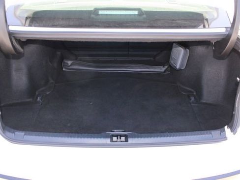 Certified 2025 Lexus IS 350 F Sport RWD image 8