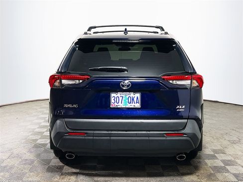 Certified 2025 Toyota RAV4 XLE w/ Convenience Package image 7