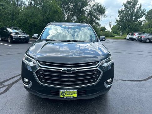 Used 2019 Chevrolet Traverse LT w/ LT Premium Package FWD image 2
