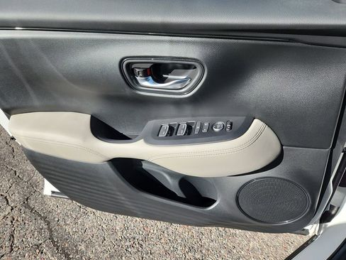 New 2026 Honda HR-V EX-L image 7