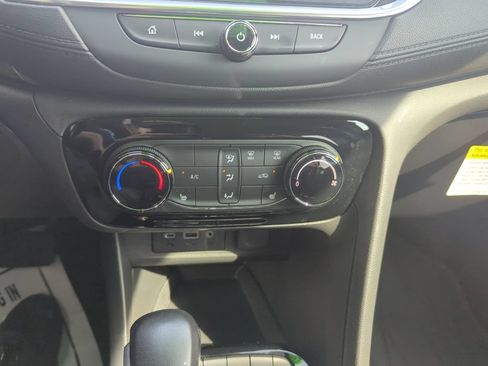 Used 2023 Buick Encore GX Preferred w/ Cold Weather Comfort Package AWD/4WD image 27