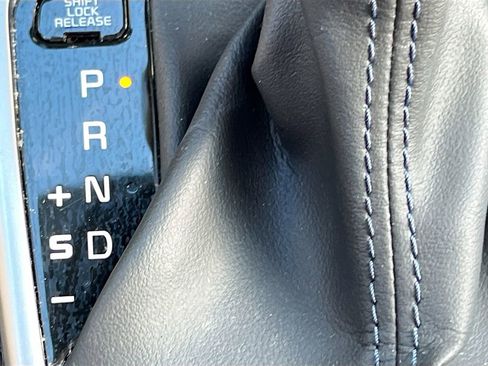 Used 2023 Kia Seltos S w/ Navigation Package image 17