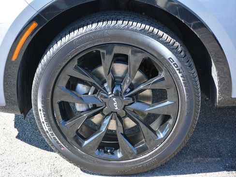 Used 2023 Kia Sorento SX AWD/4WD image 34
