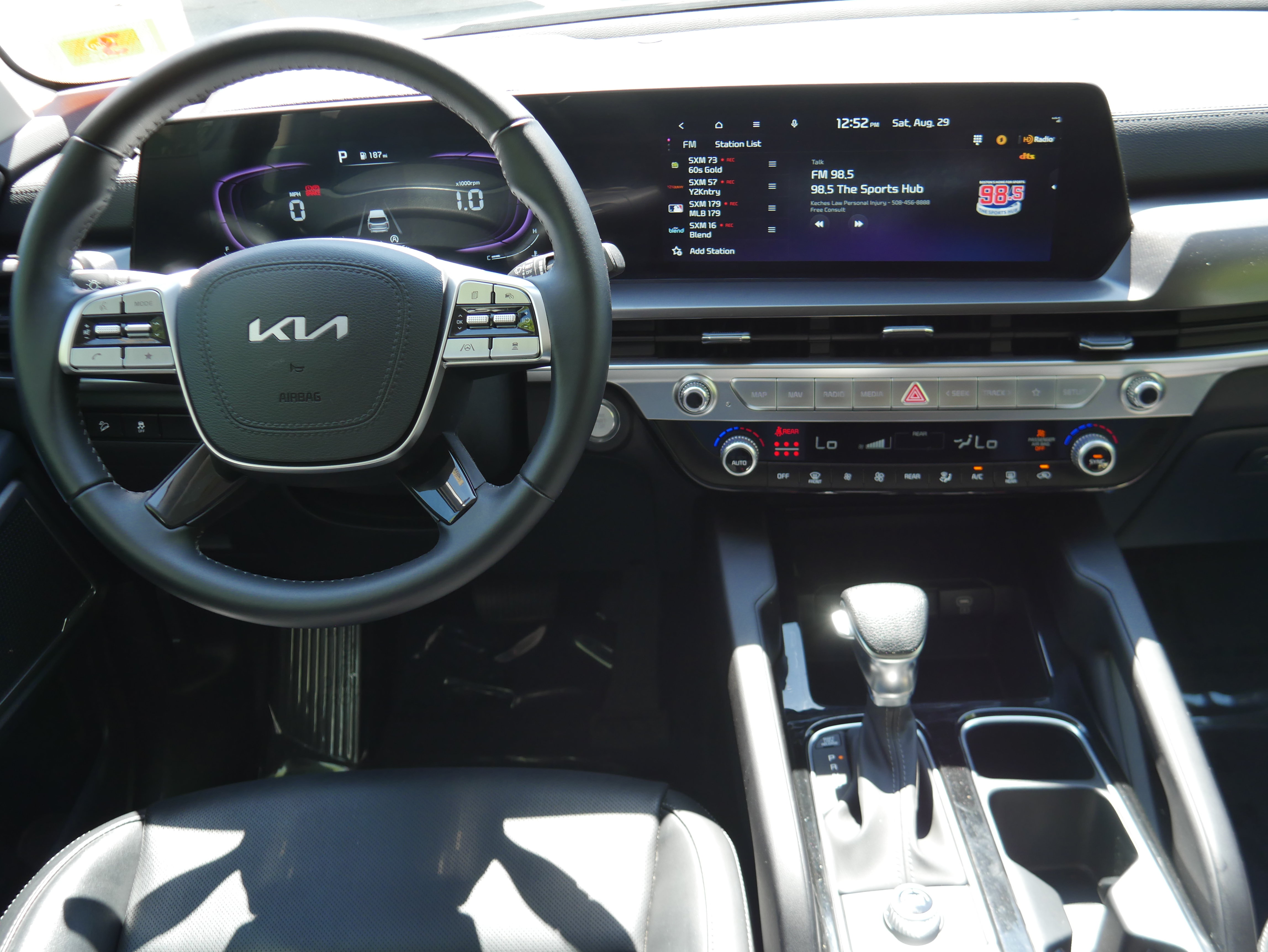 Certified 2025 Kia Telluride LX FWD image 19