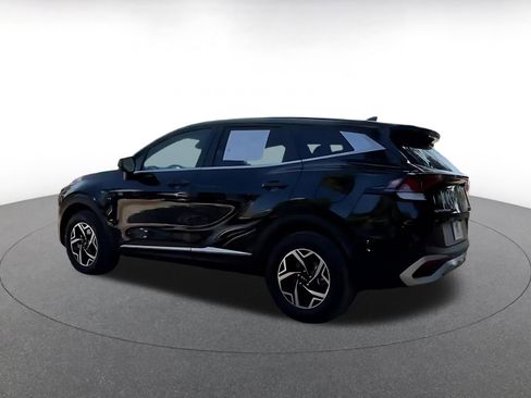 Used 2025 Kia Sportage LX AWD/4WD image 14