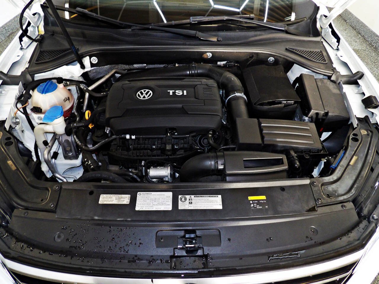 Used 2017 Volkswagen Passat 1.8T SE FWD image 23