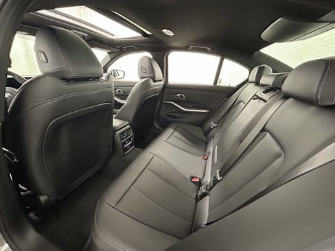 Used 2025 BMW 330i xDrive Sedan image 33