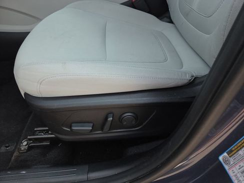 Certified 2025 Hyundai Tucson SEL AWD/4WD image 23