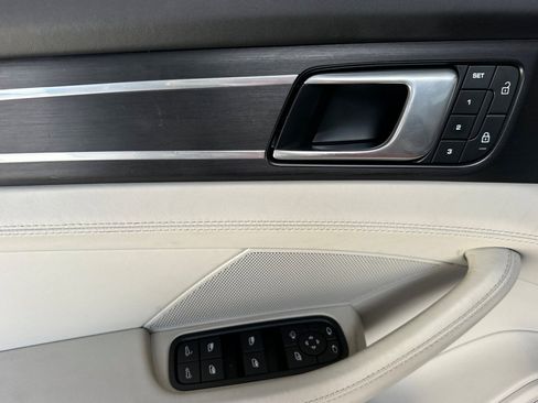 Certified 2023 Porsche Panamera Platinum Edition RWD image 12