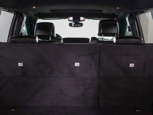 Used 2022 Jeep Grand Cherokee Laredo X image 29