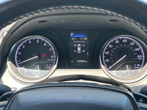 Used 2023 Toyota Camry SE FWD image 30