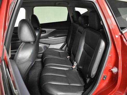 Certified 2024 Nissan Murano SV image 27