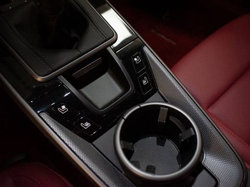 Certified 2020 Porsche 911 Carrera S image 32