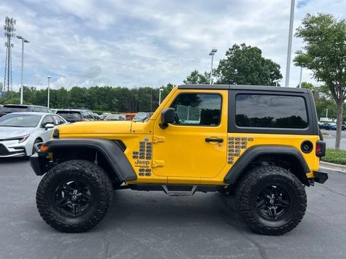 Used 2020 Jeep Wrangler Sport AWD/4WD image 11