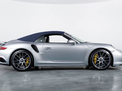 Used 2019 Porsche 911 Turbo S AWD/4WD image 4