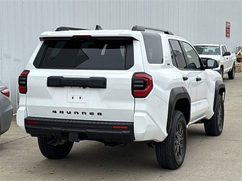 Used 2025 Toyota 4Runner SR5 image 4