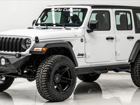 Used 2026 Jeep Wrangler Unlimited Sport image 1