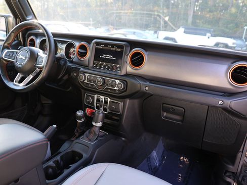 Used 2022 Jeep Gladiator Mojave w/ LED Lighting Group image 56