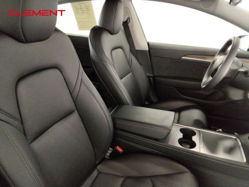 Used 2023 Tesla Model 3 Standard Range image 35