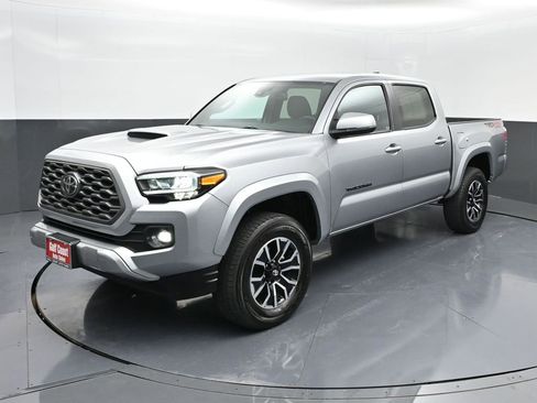 Certified 2023 Toyota Tacoma TRD Sport image 1