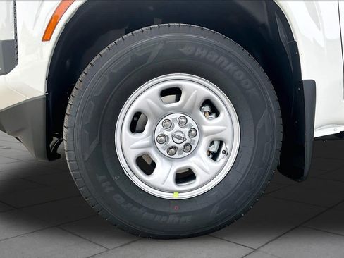 New 2026 Nissan Frontier S RWD image 9