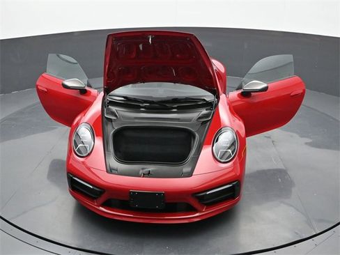 Used 2023 Porsche 911 Carrera T image 24