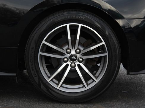 Used 2017 Ford Mustang Premium image 26