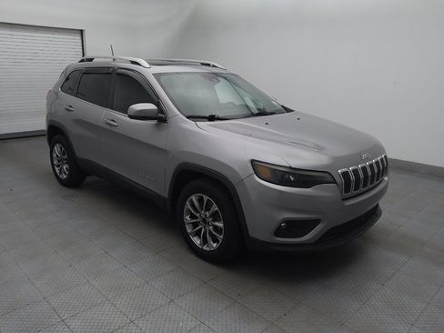 Used 2021 Jeep Cherokee Latitude Plus w/ Sun & Sound Group FWD image 13